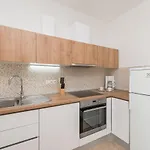 Apartman Petra S Bazenom, Rostiljem I Parkingom