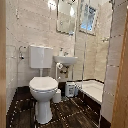 公寓 Petra S Bazenom, Rostiljem I Parkingom